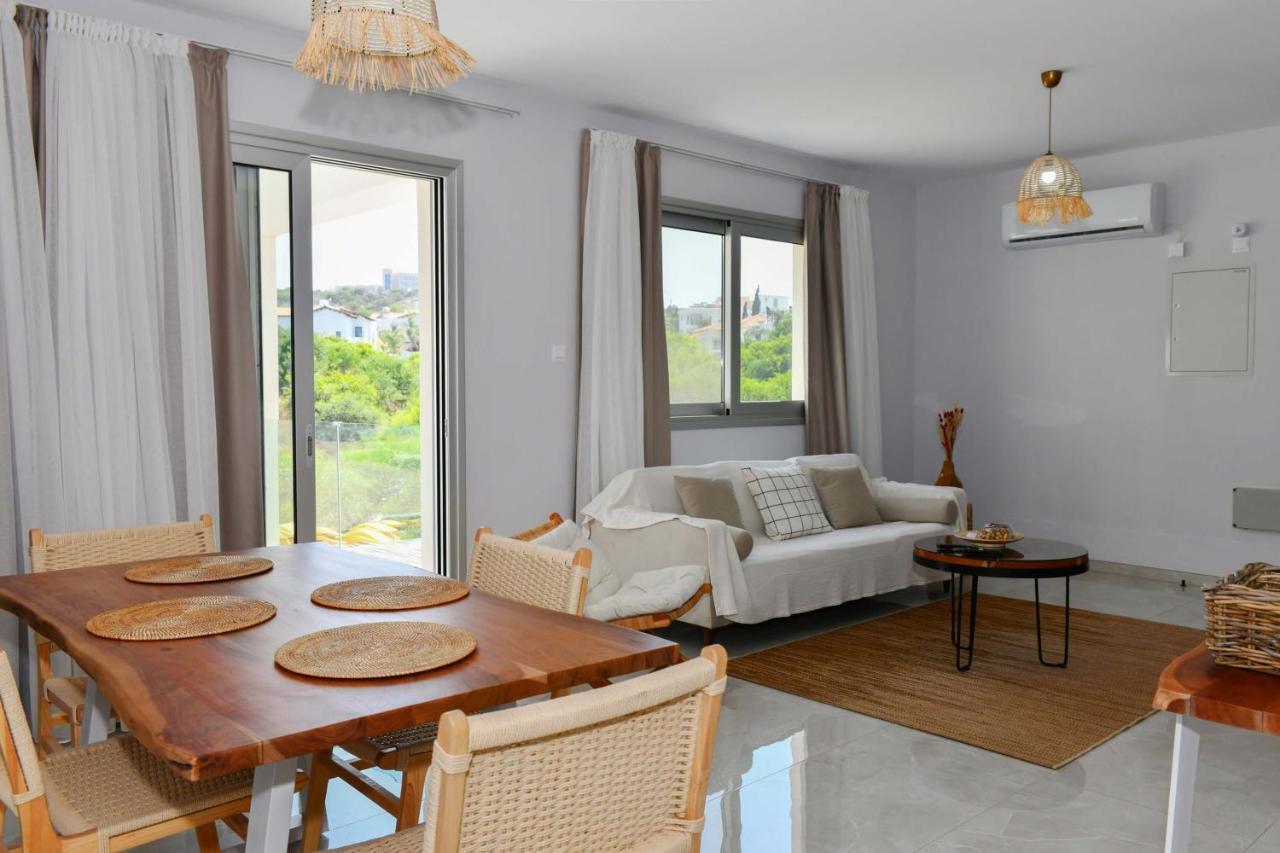 פרוטאראס Geo Panoramic Villa +Pool +Game Room +Gym מראה חיצוני תמונה